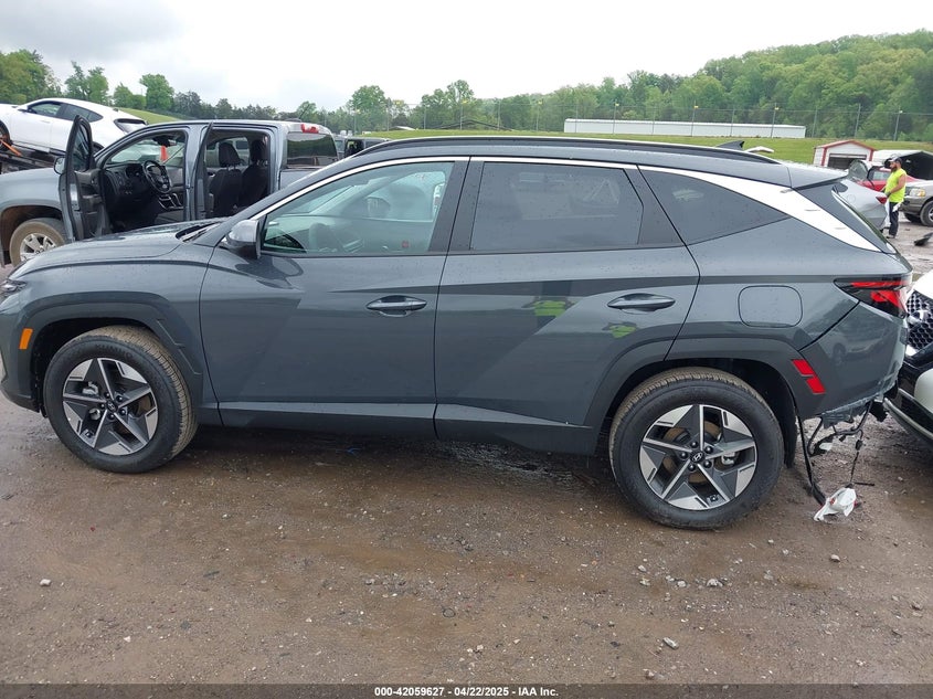 2025 HYUNDAI TUCSON SEL - 5NMJBCDE8SH522948