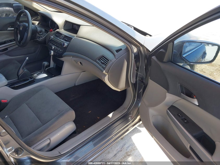 2008 HONDA ACCORD VIN: 1HGCP26788A157422