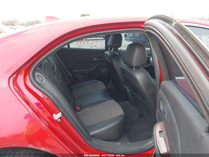 2013 CHEVROLET MALIBU VIN: 1G11F5RR2DF114384