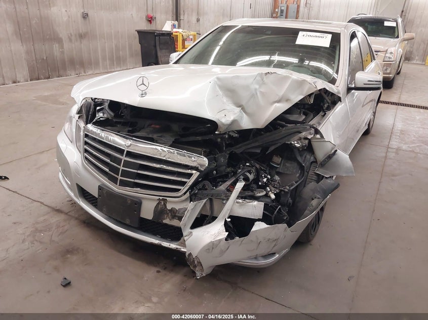 2011 MERCEDES-BENZ E 550 VIN: WDDHF7CBXBA346597