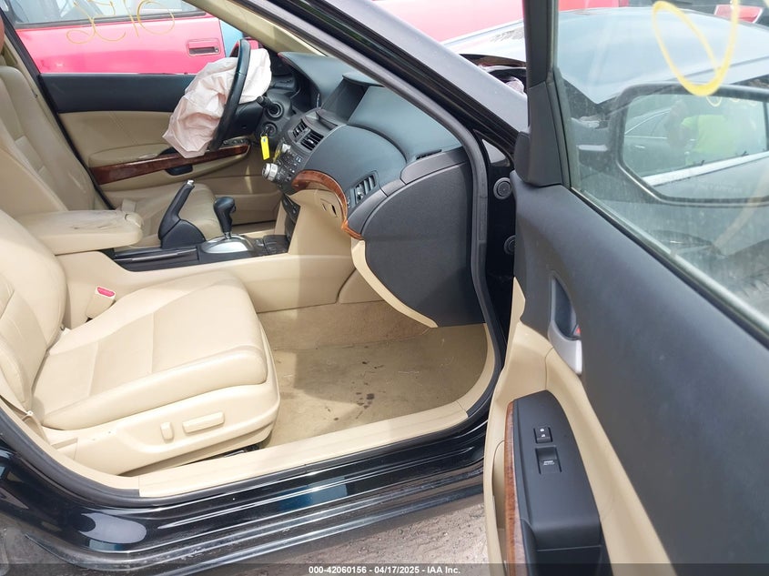 2012 HONDA ACCORD VIN: 1HGCP2F86CA051102