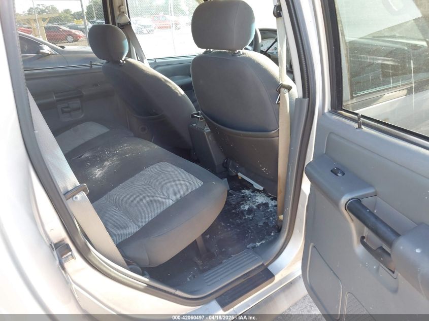 2004 Ford Explorer Sport Trac Adrenalin/Xls/Xlt VIN: 1FMZU67K04UC35434 Lot: 42060497