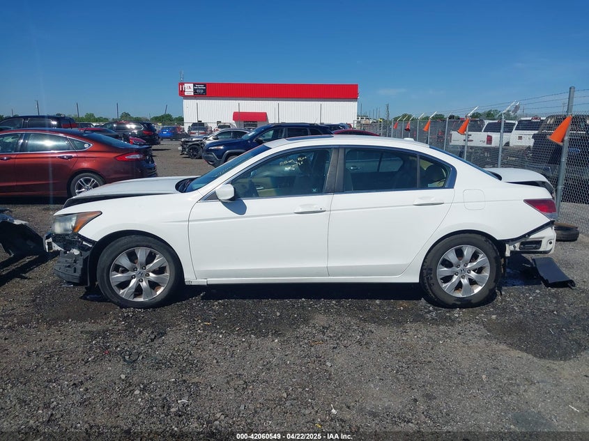 2010 HONDA ACCORD VIN: 1HGCP2F86AA070018