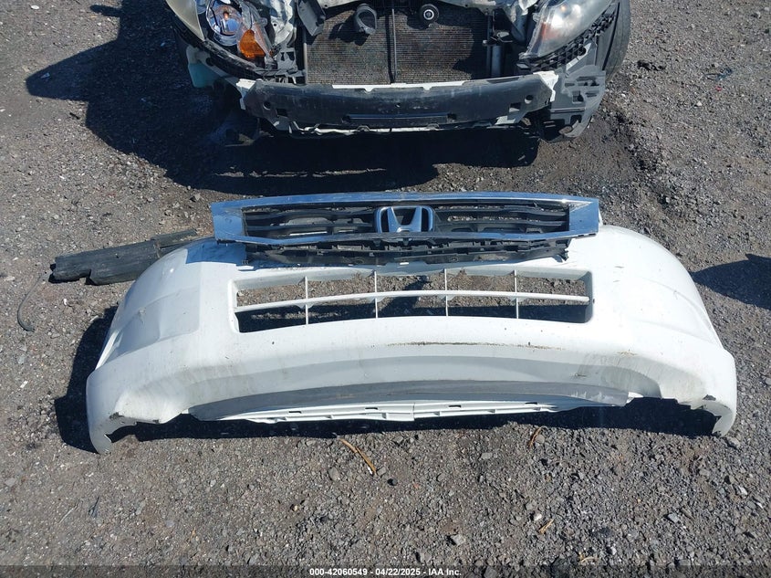 2010 HONDA ACCORD VIN: 1HGCP2F86AA070018