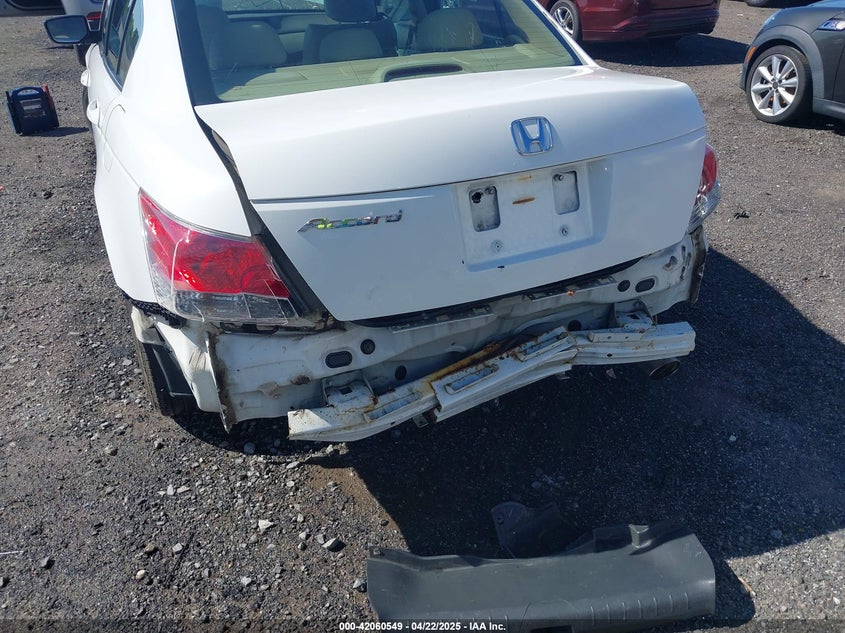 2010 HONDA ACCORD VIN: 1HGCP2F86AA070018