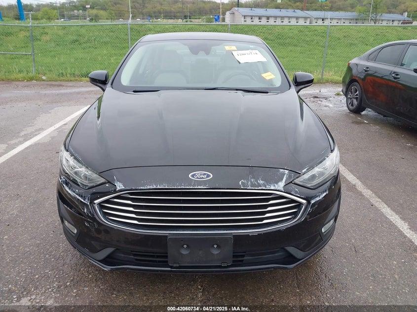 2019 FORD FUSION VIN: 3FA6P0HD8KR250818