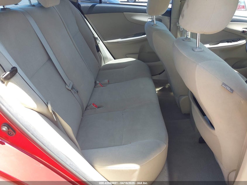 2013 TOYOTA COROLLA LE - 2T1BU4EE7DC976801