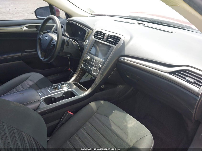 2020 FORD FUSION VIN: 3FA6P0HD3LR178735