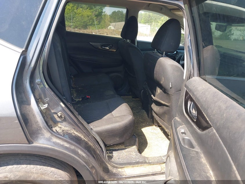 VIN 5N1AT2MV2JC809749 2018 NISSAN ROGUE SV