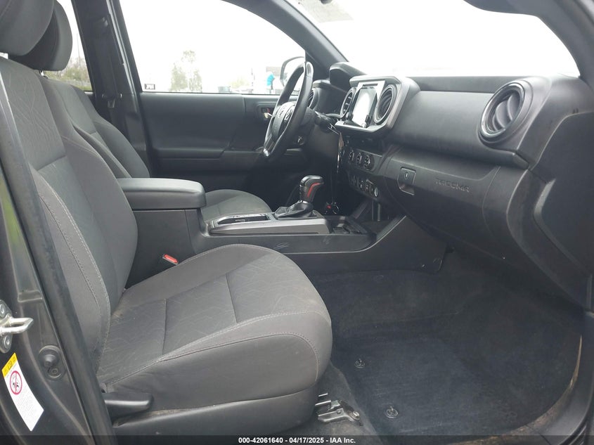 2018 TOYOTA TACOMA VIN: 3TMAZ5CN1JM071396