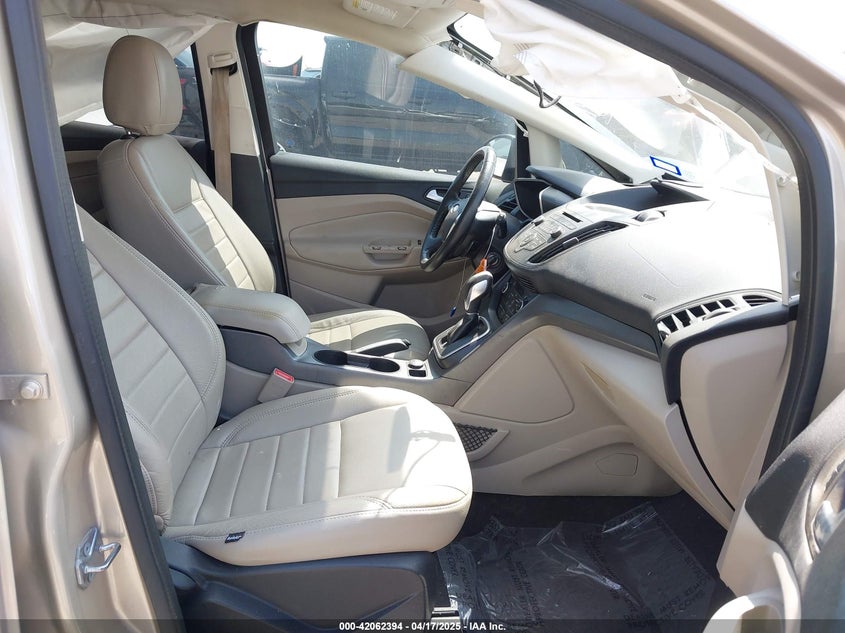 2018 FORD C-MAX VIN: 1FADP5AU8JL102227