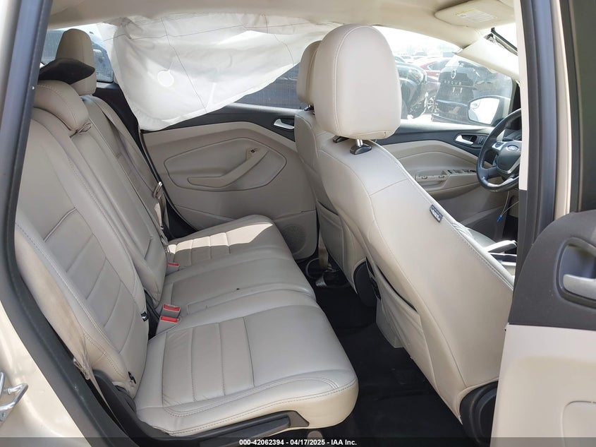 2018 FORD C-MAX VIN: 1FADP5AU8JL102227