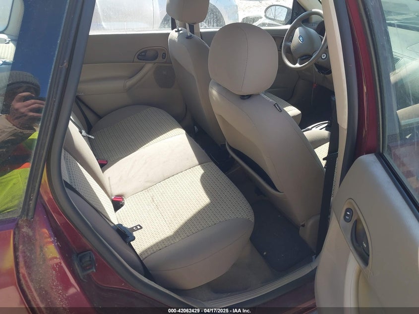 2006 FORD FOCUS VIN: 1FAHP36N86W257986
