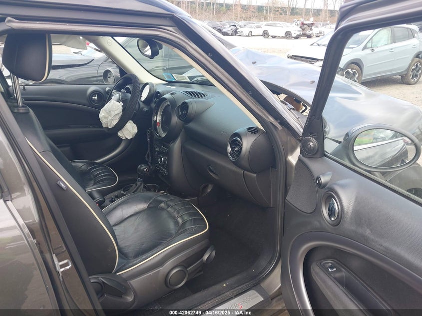 2013 MINI COUNTRYMAN COOPER S - WMWZC3C54DWP23499
