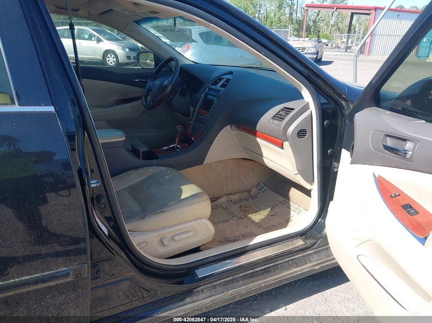 2011 LEXUS ES 350 VIN: JTHBK1EG2B2452620
