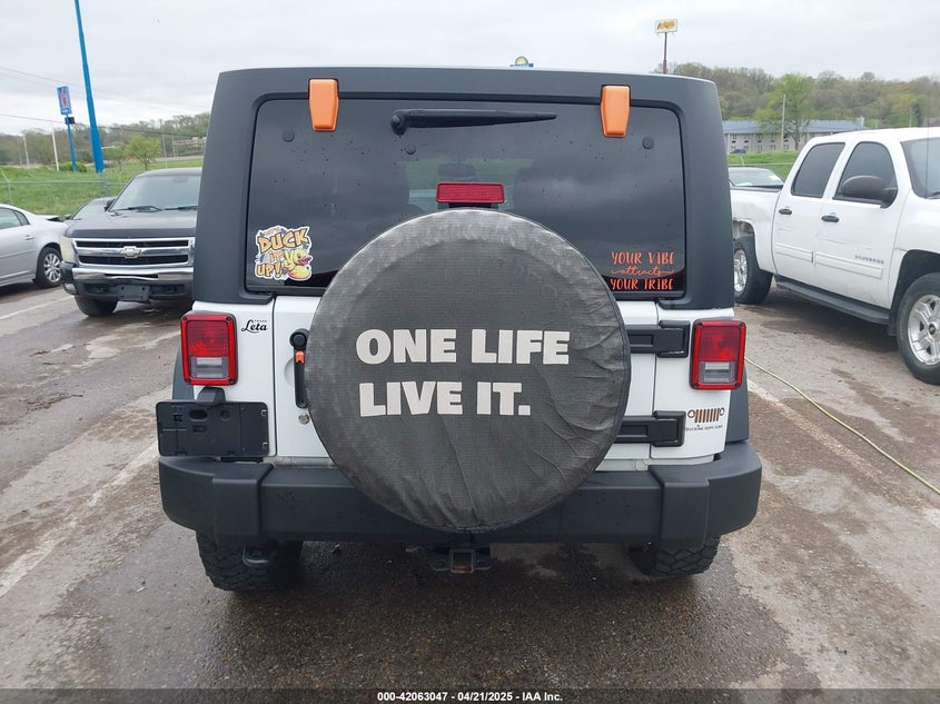 2015 JEEP WRANGLER UNLIMITED VIN: 1C4BJWDG8FL640934