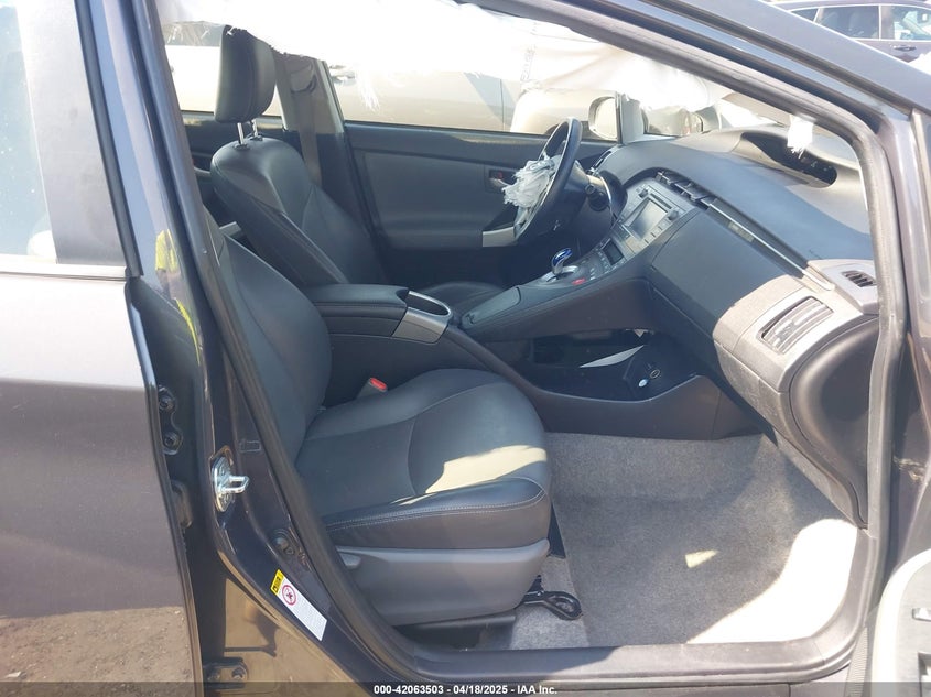 2015 TOYOTA PRIUS VIN: JTDKN3DU0F0435747