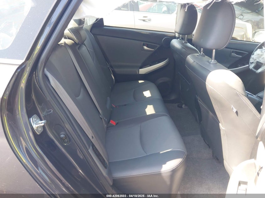 2015 TOYOTA PRIUS VIN: JTDKN3DU0F0435747