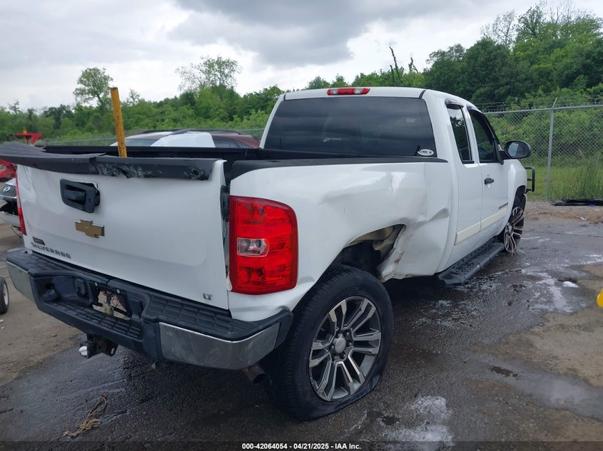 2008 CHEVROLET SILVERADO 1500 VIN: 2GCEC19J981115436