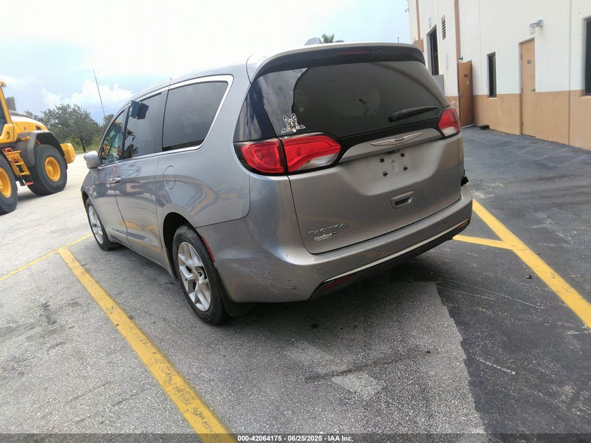 Vin: 2c4rc1fg9kr589101, lot: 42555827, chrysler pacifica touring plus 20193