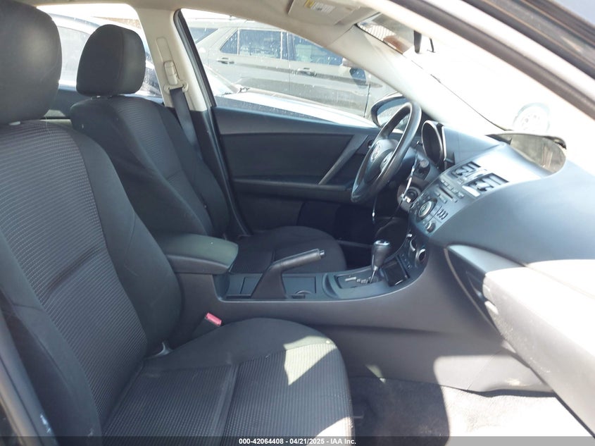 2013 MAZDA MAZDA3 I SPORT - JM1BL1U78D1701334