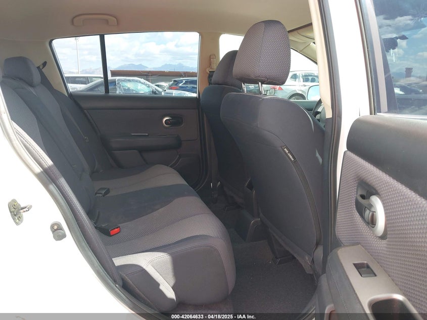 2009 NISSAN VERSA VIN: 3N1BC13E19L371006