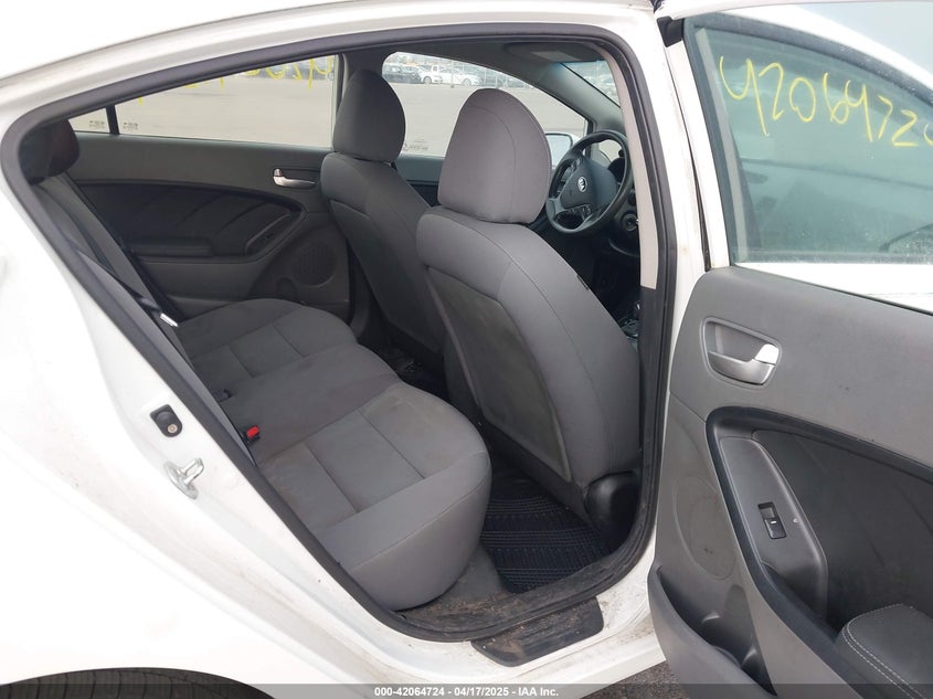 2018 KIA FORTE LX - 3KPFK4A7XJE277416