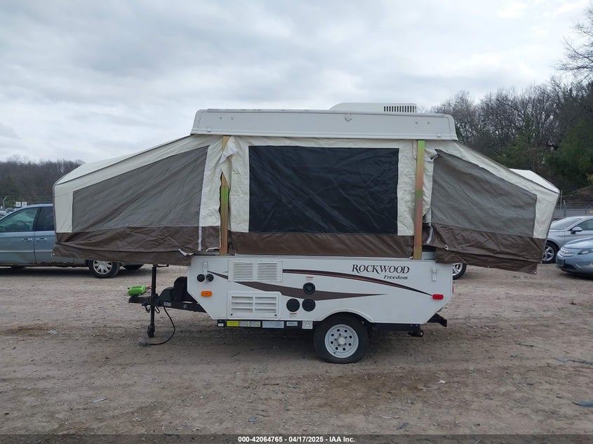 2015 FORR RIVER CAM VIN: 4X4CFM214GD296243
