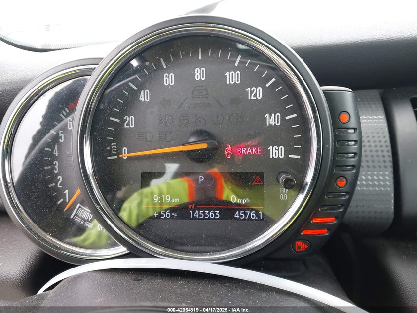 2015 MINI HARDTOP VIN: WMWXS5C56FT830080