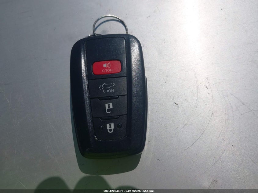 2021 TOYOTA HIGHLANDER XLE - 5TDHZRAH7MS039396