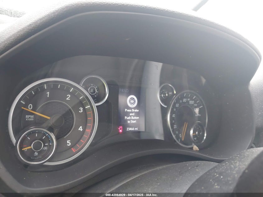 2022 RAM 2500 VIN: 3C6UR5CL1NG438188