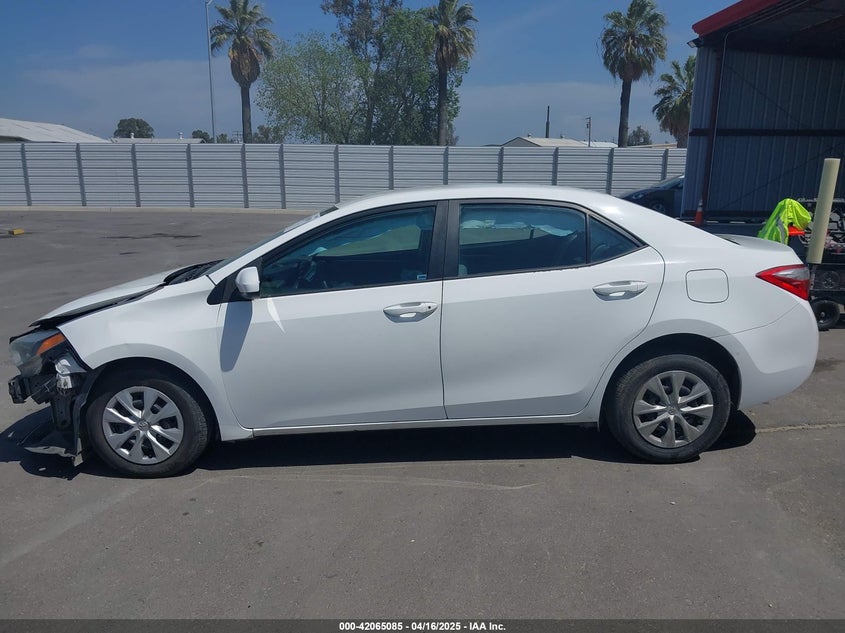 2015 TOYOTA COROLLA VIN: 5YFBURHE1FP323912