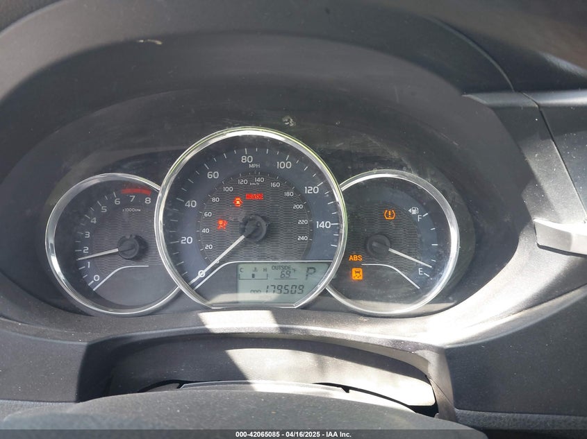 2015 TOYOTA COROLLA VIN: 5YFBURHE1FP323912