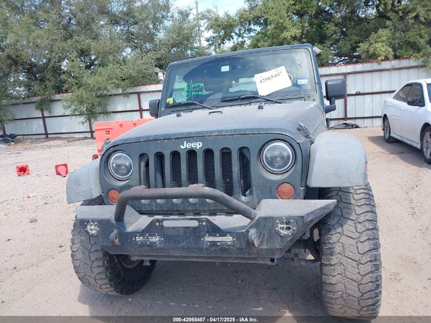 2011 Jeep Wrangler Sport VIN: 1J4AA2D17BL585798 Lot: 42065407