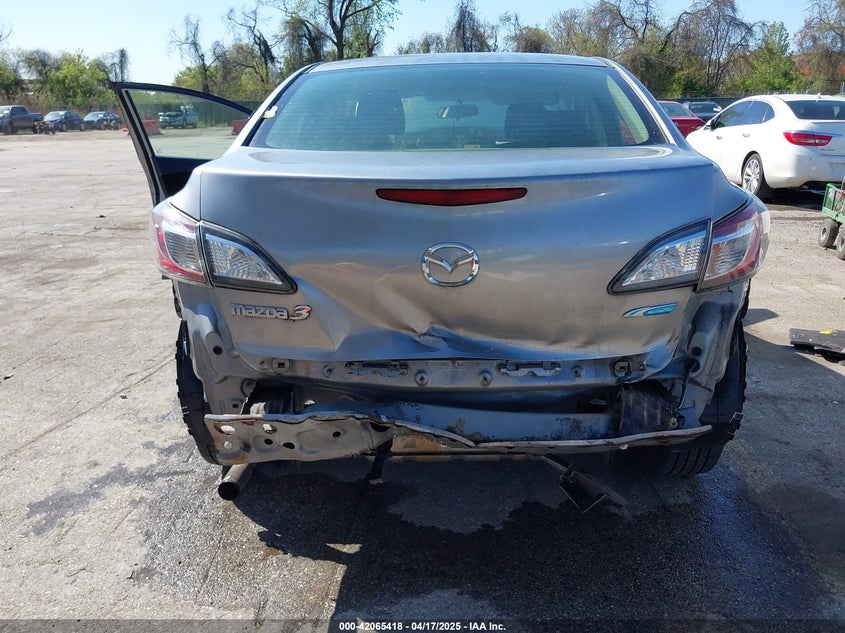2013 MAZDA MAZDA3 I SPORT - JM1BL1U82D1709356