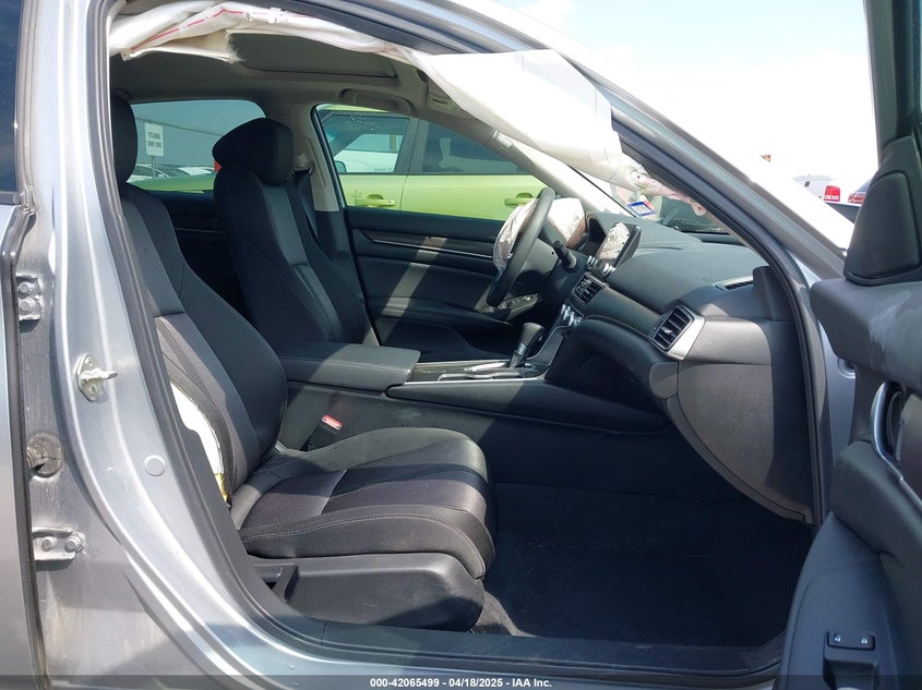 VIN 1HGCV1F47KA133206 2019 HONDA ACCORD EX