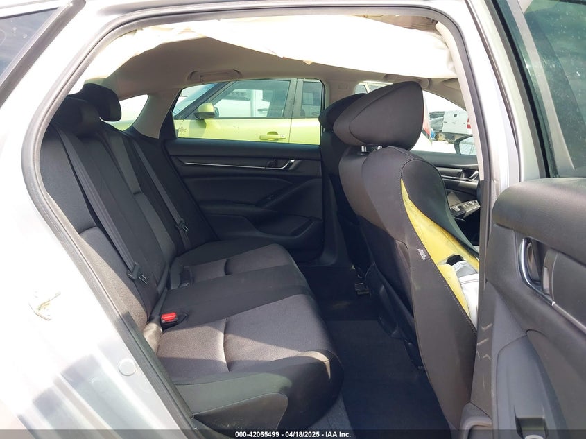 VIN 1HGCV1F47KA133206 2019 HONDA ACCORD EX