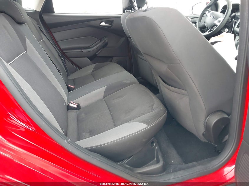 2013 FORD FOCUS VIN: 1FADP3K25DL267819