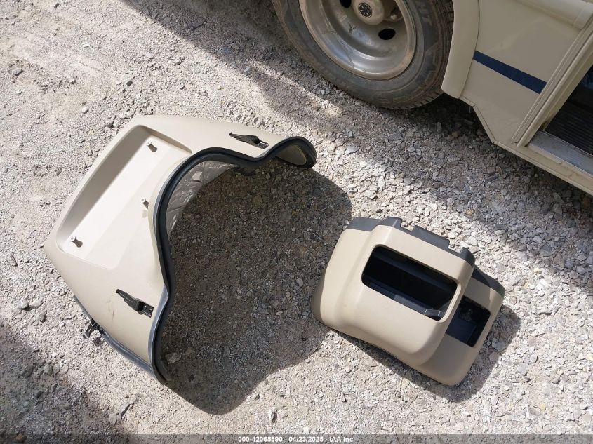 2019 Ford E-350 Cutaway VIN: 1FDWE3FS7KDC19745 Lot: 42065590