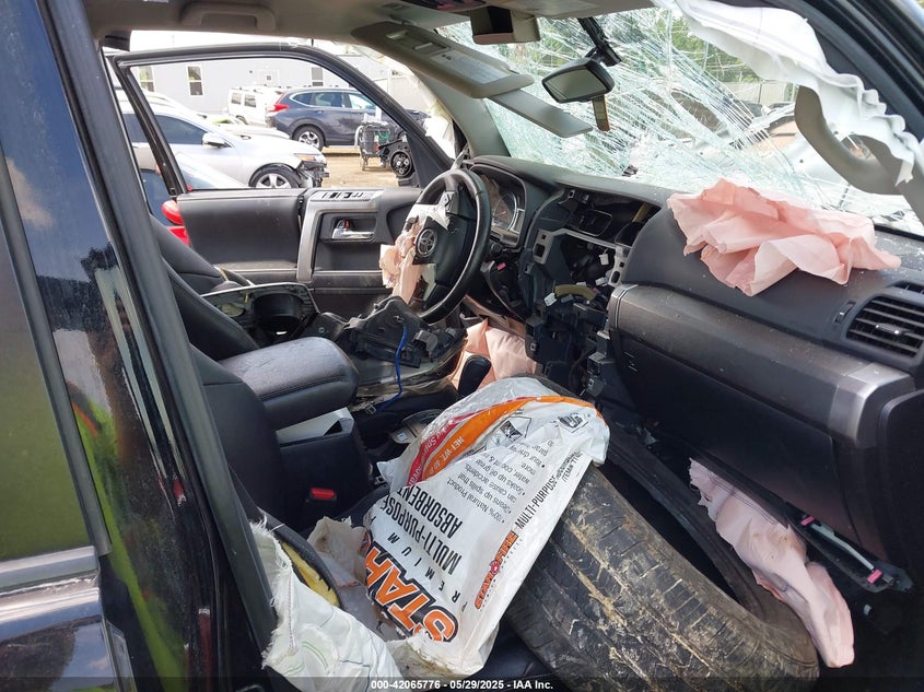 2017 TOYOTA 4RUNNER SR5 PREMIUM - JTEBU5JR5H5468940