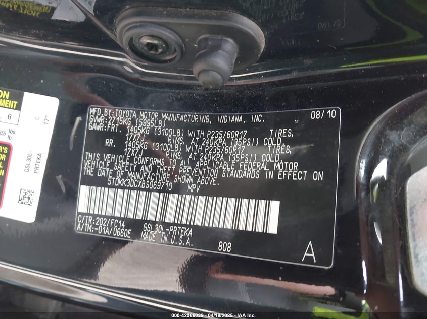 2011 TOYOTA SIENNA VIN: 5TDKK3DCXBS069710