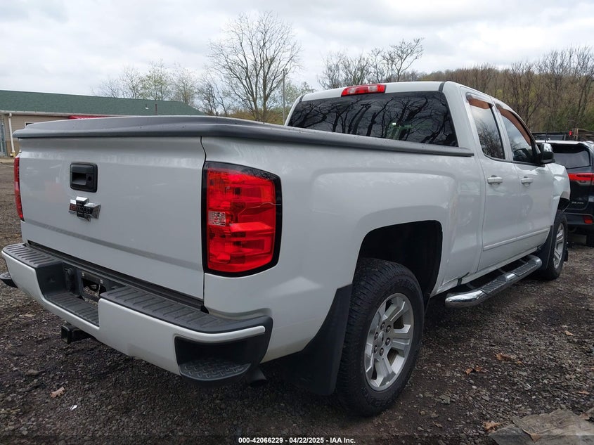 2018 CHEVROLET SILVERADO 1500 2LT - 1GCVKREC7JZ173440