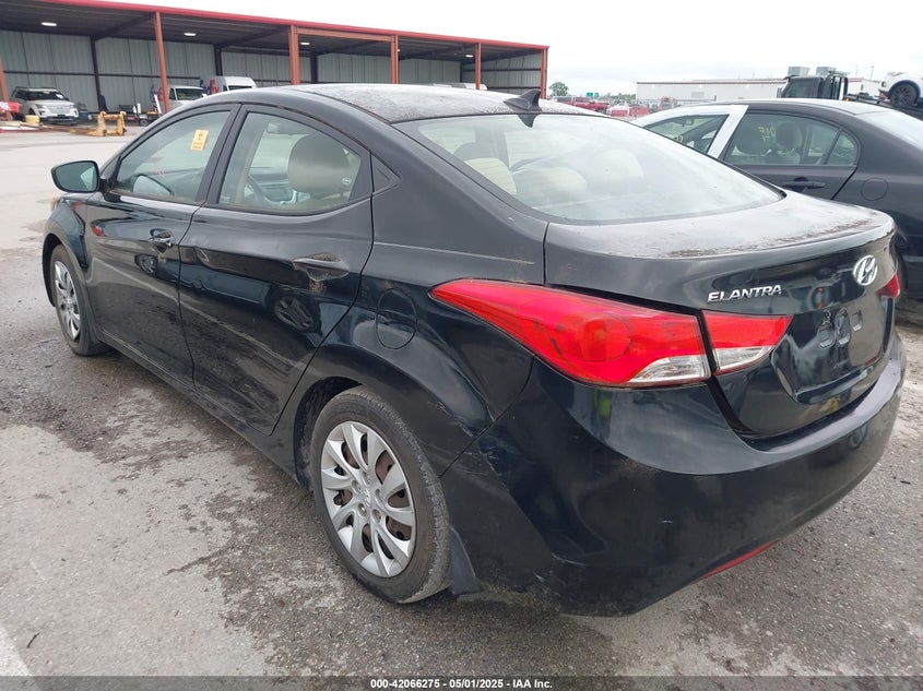 2012 HYUNDAI ELANTRA auction photo 3