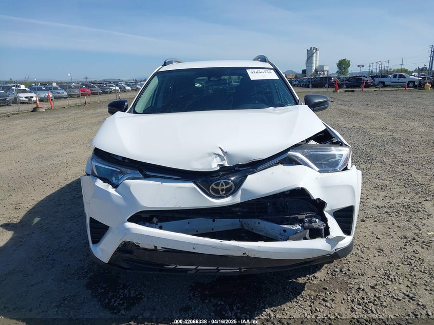 2017 TOYOTA RAV4 LE - 2T3ZFREV4HW368414