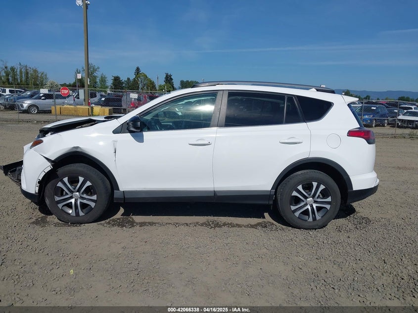 2017 TOYOTA RAV4 LE - 2T3ZFREV4HW368414