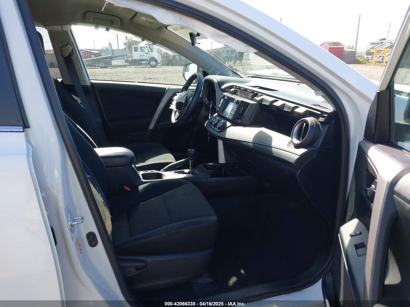 2017 TOYOTA RAV4 LE - 2T3ZFREV4HW368414