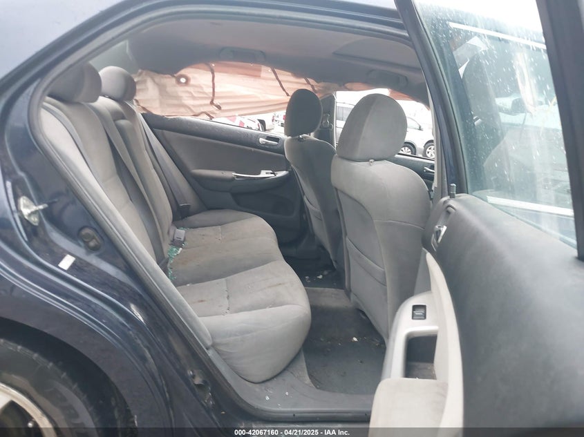 2007 HONDA ACCORD VIN: 1HGCM56737A123574