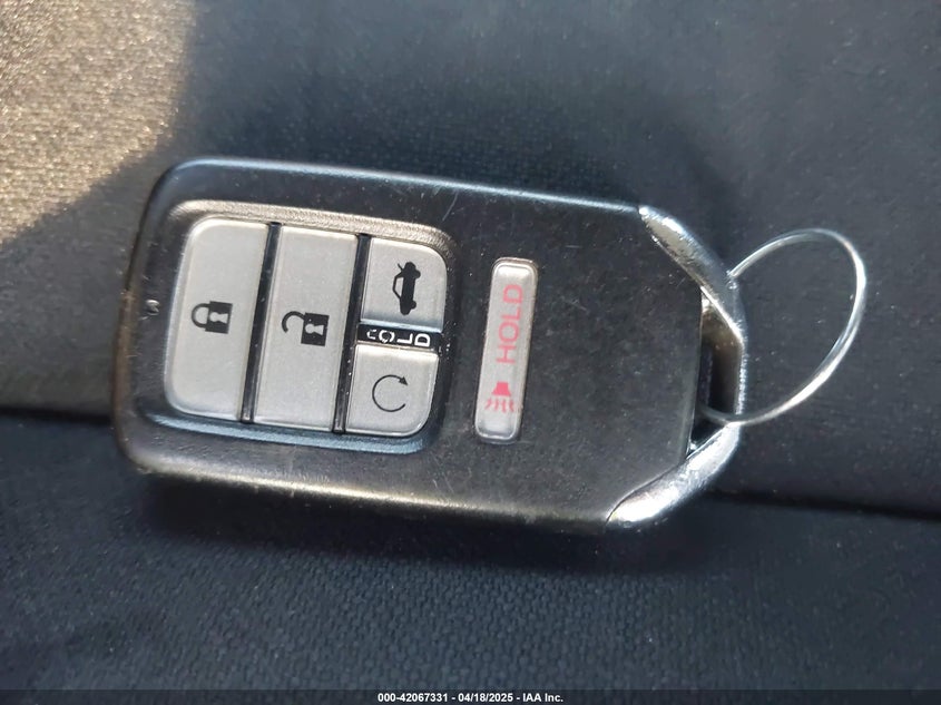 2019 HONDA CIVIC VIN: JHMFC1F35KX000075