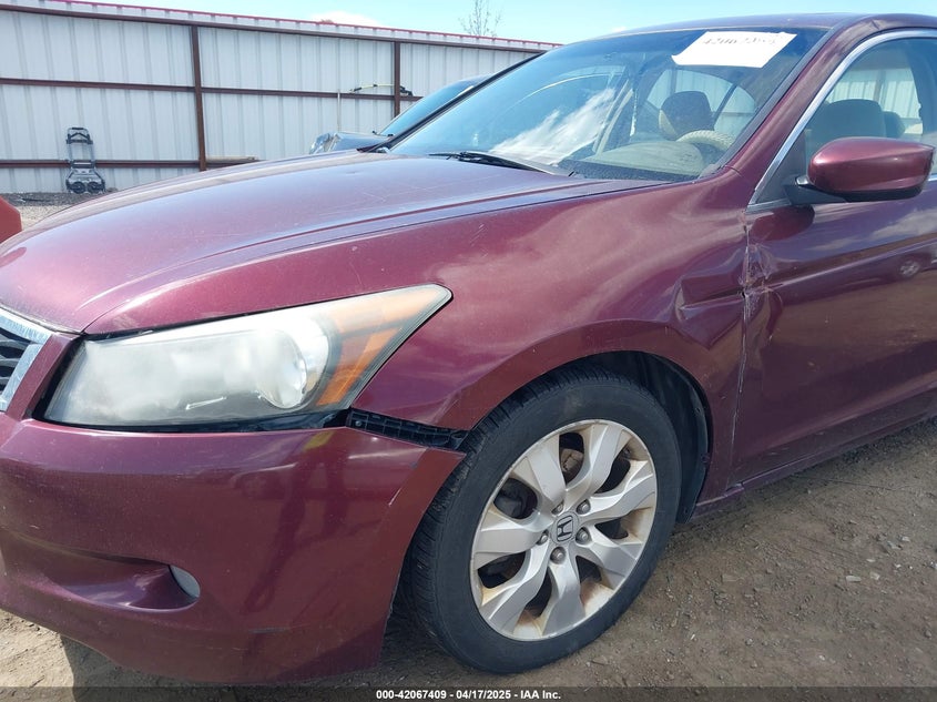 2008 HONDA ACCORD VIN: 1HGCP36758A011517