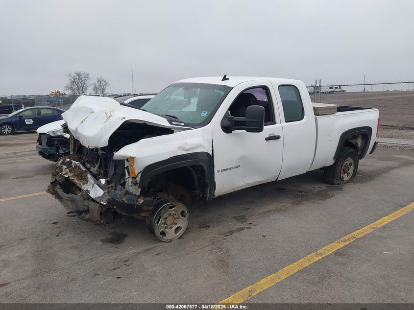2008 CHEVROLET SILVERADO 2500HD VIN: 1GCHK29K38E182871